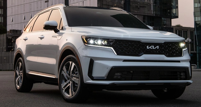 Kia Sorento bị triệu hồi ở Mỹ vì lỗi ống nạp turbo, có thể gây cháy nổ. Ảnh: Carscoops.